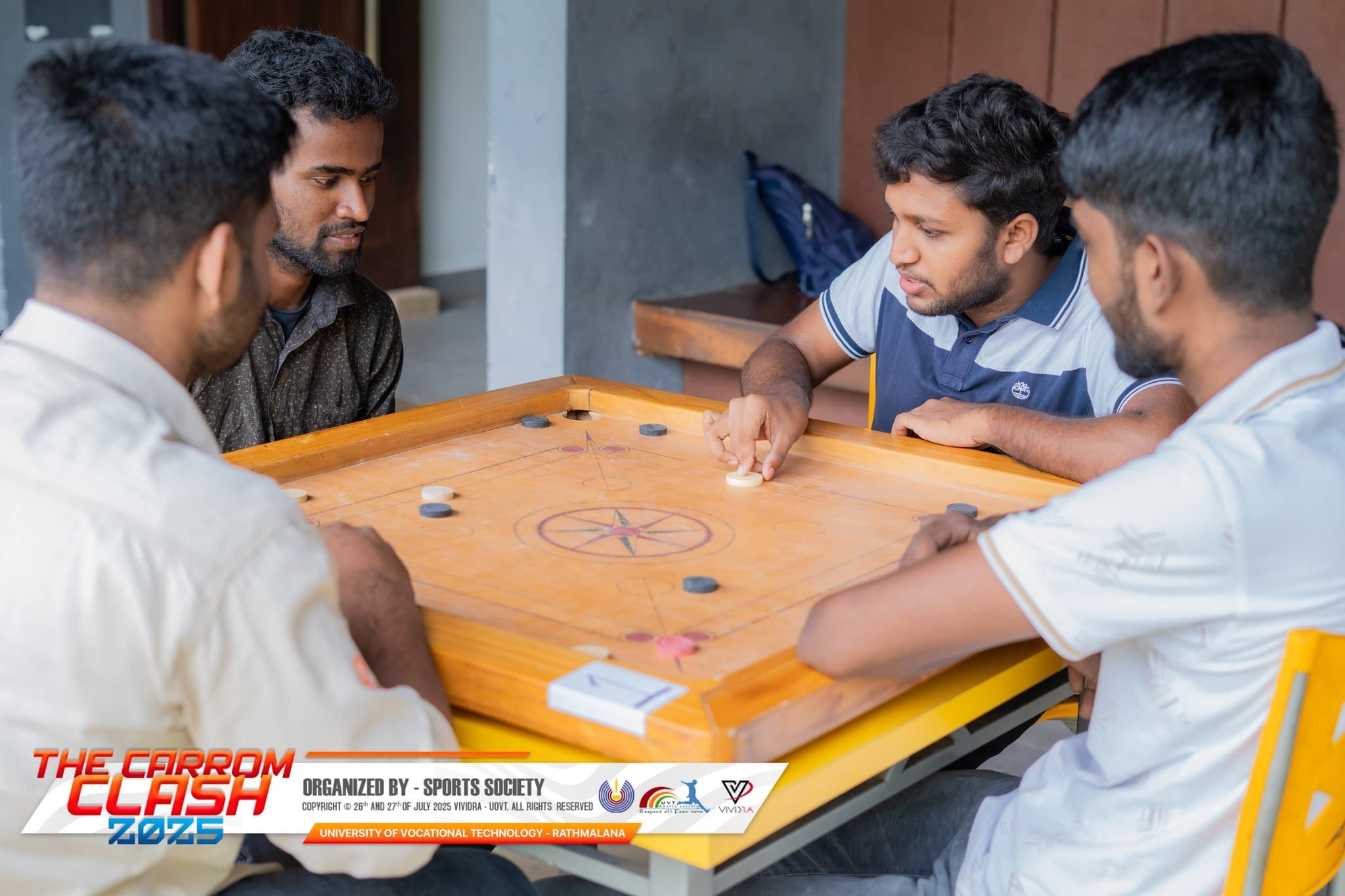 Carrom 0